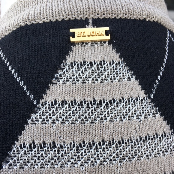 St John argyle short sleeve signature buttons - Picture 6 of 8